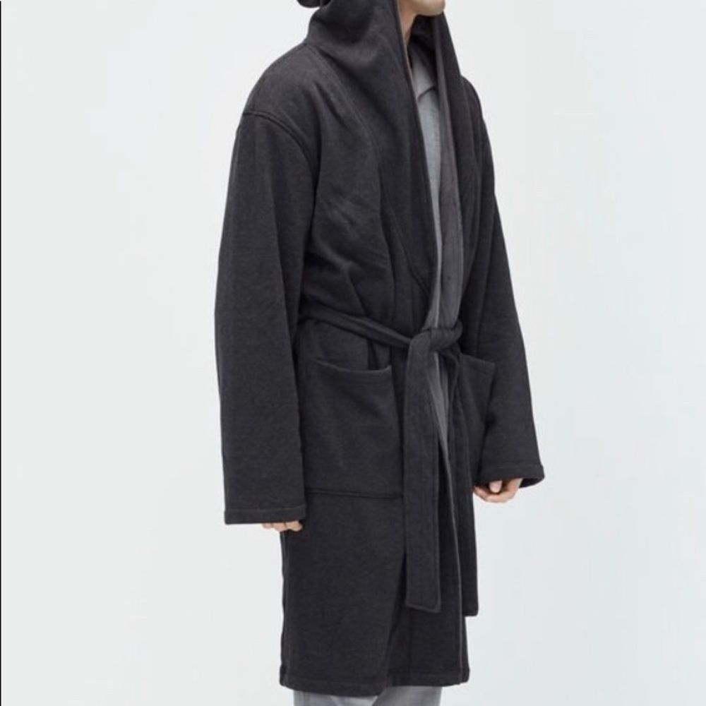 Dark grey men’s Bathrobe. UGG.